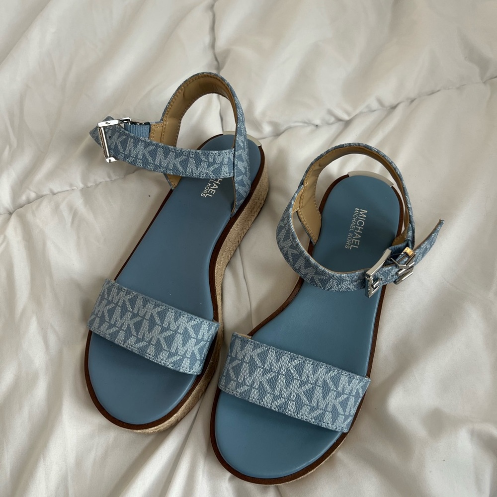 Michael Kors Blue Slide Sandals  espadrille